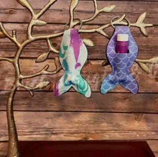 I know two little girls who are loving these mermaid chapstick keychains! #personalizedgifts #birchdesignsco #birthdaygifts #tweengifts #mermaid #girlswannahavefun